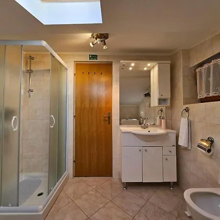 Felix Apartment